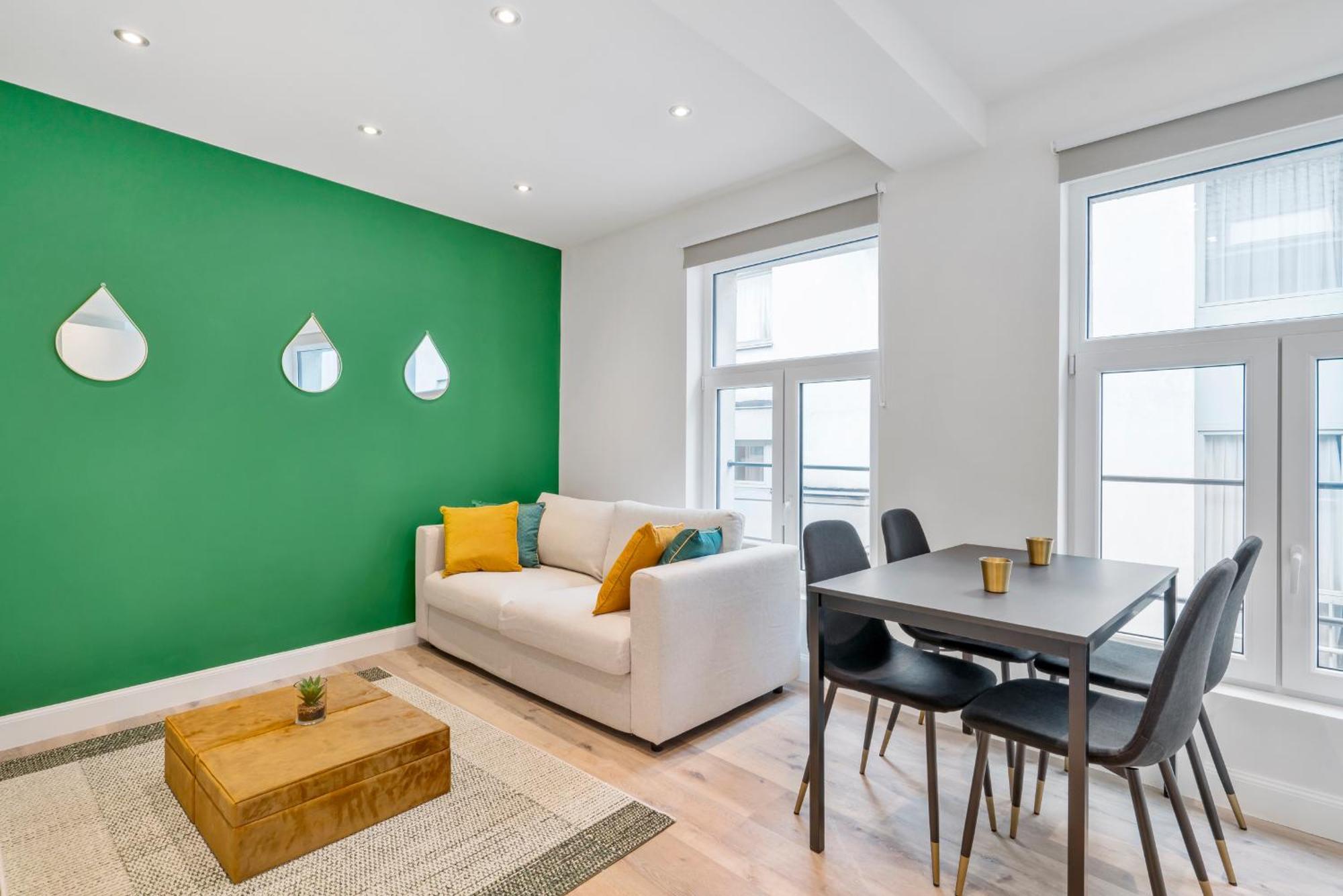 Designer - Prime Location For 4 Guests Appartement *